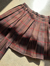 Load image into Gallery viewer, High Low Plaid Skirt
