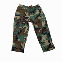 Load image into Gallery viewer, Traditional Camo Pant
