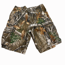 Load image into Gallery viewer, Woodsy Camo Short
