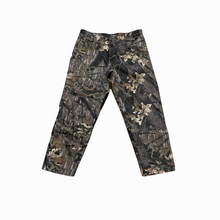 Load image into Gallery viewer, Denim Hunt Camo Pants

